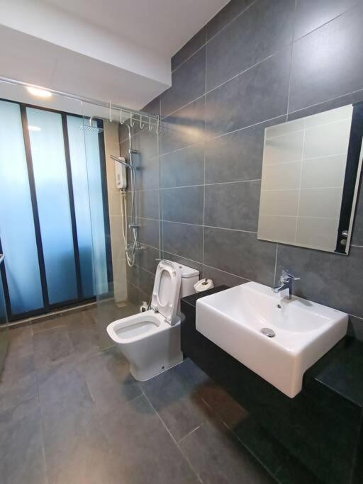 C0704 Almas Suite Seaview & Netflix Stay 누사자야 외부 사진