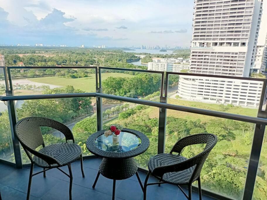 C0704 Almas Suite Seaview & Netflix Stay 누사자야 외부 사진