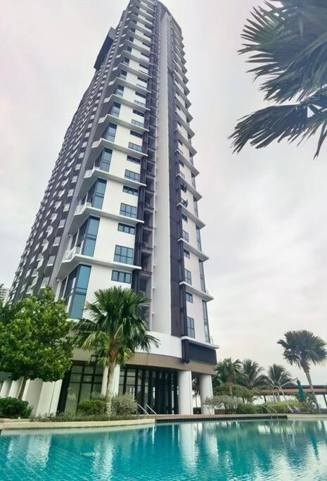 C0704 Almas Suite Seaview & Netflix Stay 누사자야 외부 사진